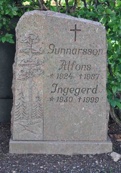 Grave number: A F    33-34