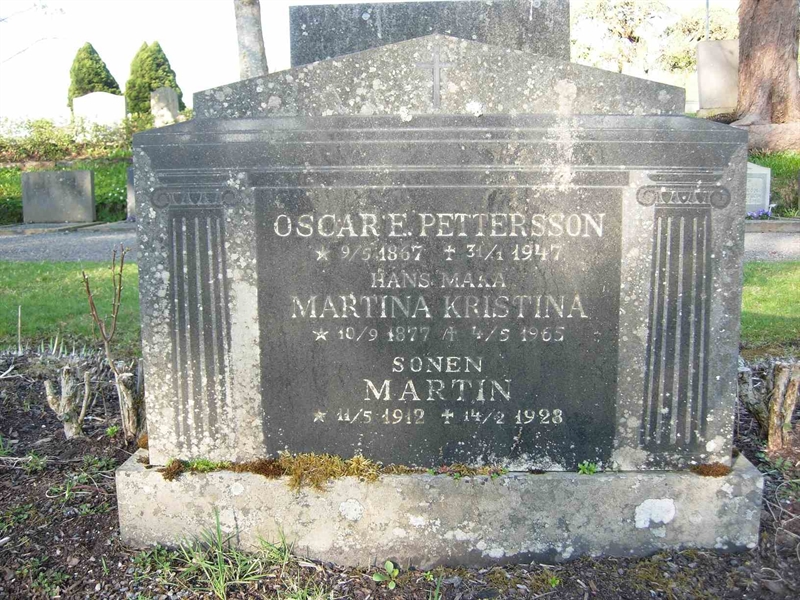 Grave number: A J 88-90