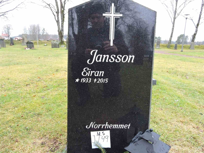 Grave number: NS J   149-150
