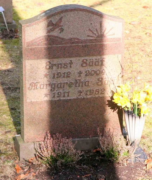 Grave number: S 6A F     4-5