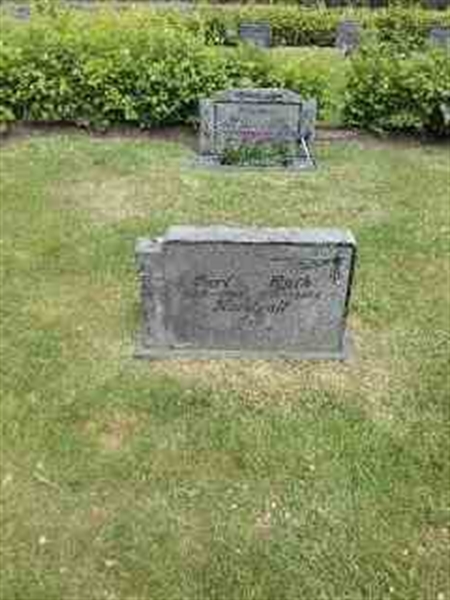Grave number: B N B    25-26