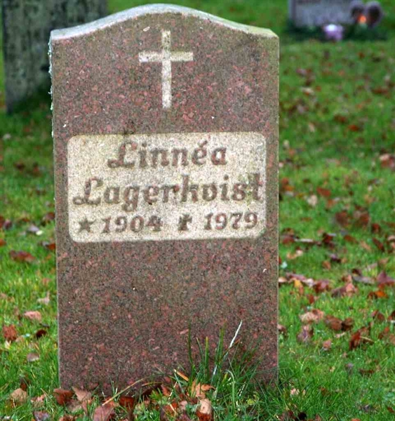 Grave number: S 27 E    12