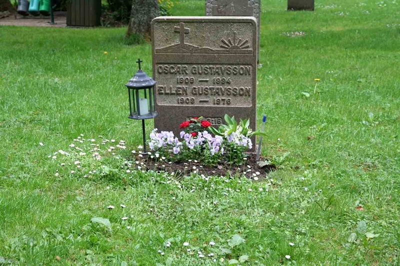 Grave number: S 10D C     1-2