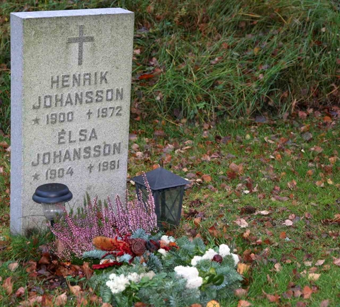 Gravnummer: S 27 A    19