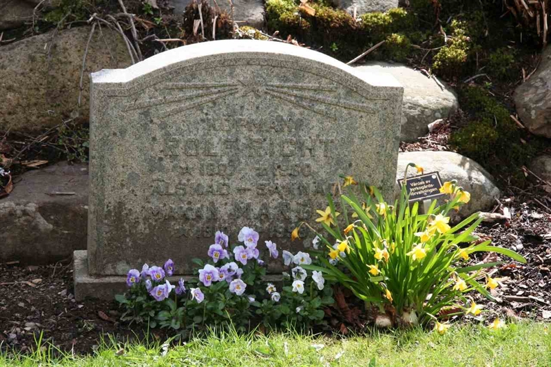 Gravnummer: A P   103