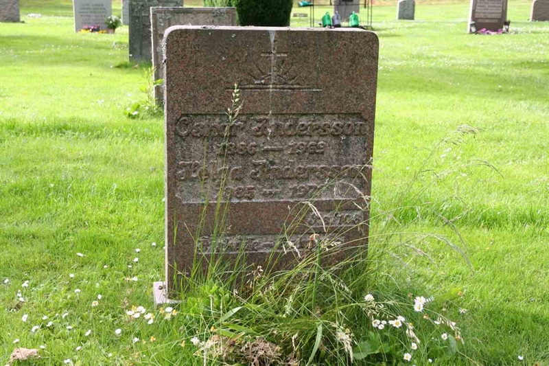 Grave number: S 23A E    15-16