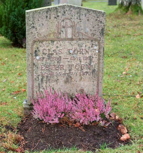 Grave number: S 20A C     3-4