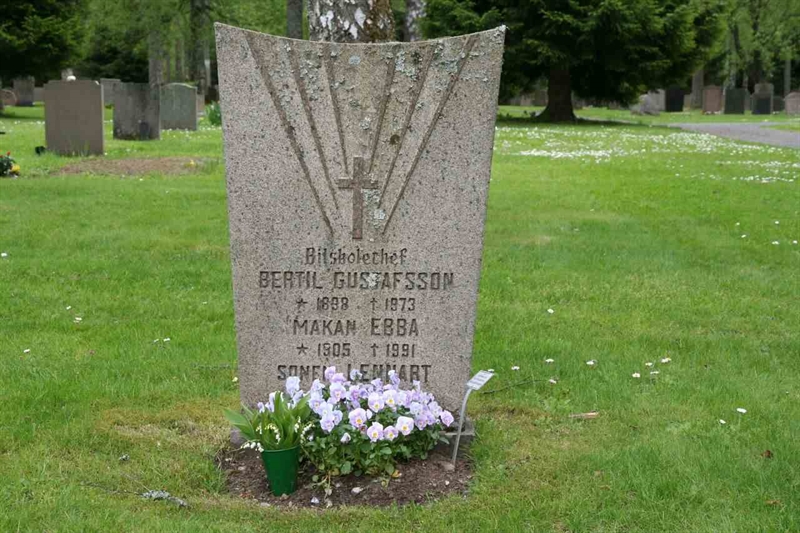 Grave number: S 19B A    13-14