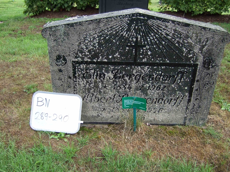 Grave number: B N B    37-38