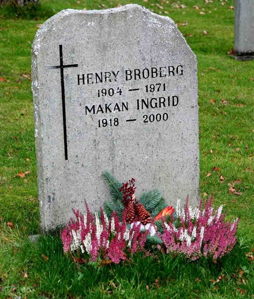 Grave number: S 23B A    11-12