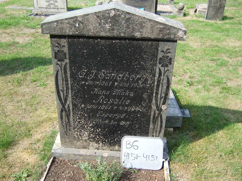 Hautatunnus: B G D    65-66