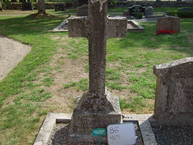 Grave number: B G D    47