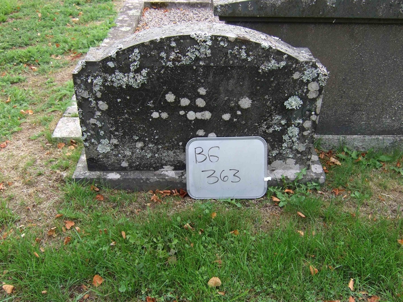 Grave number: B G C    69
