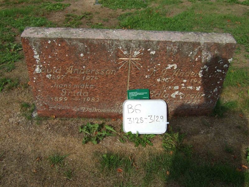 Grave number: B G C     8-9