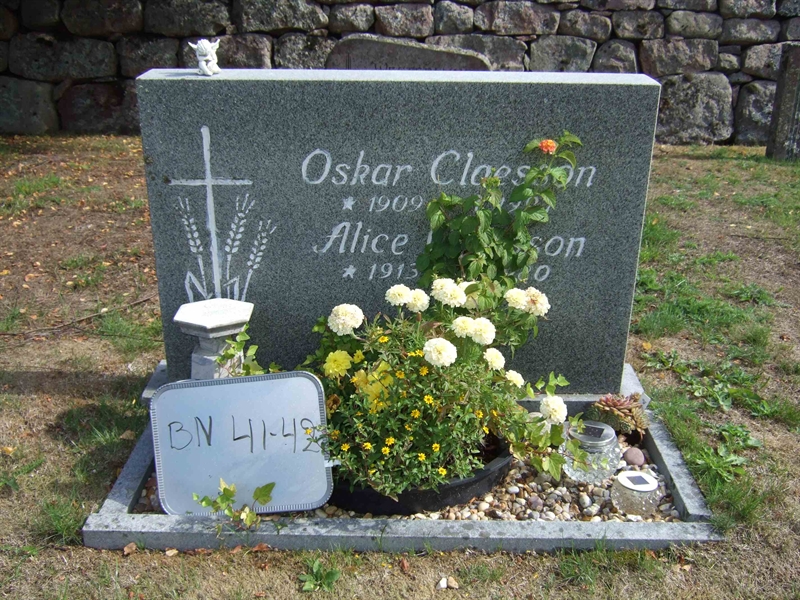 Gravnummer: B N F    54-55