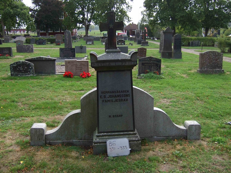 Grave number: B G C   103-105