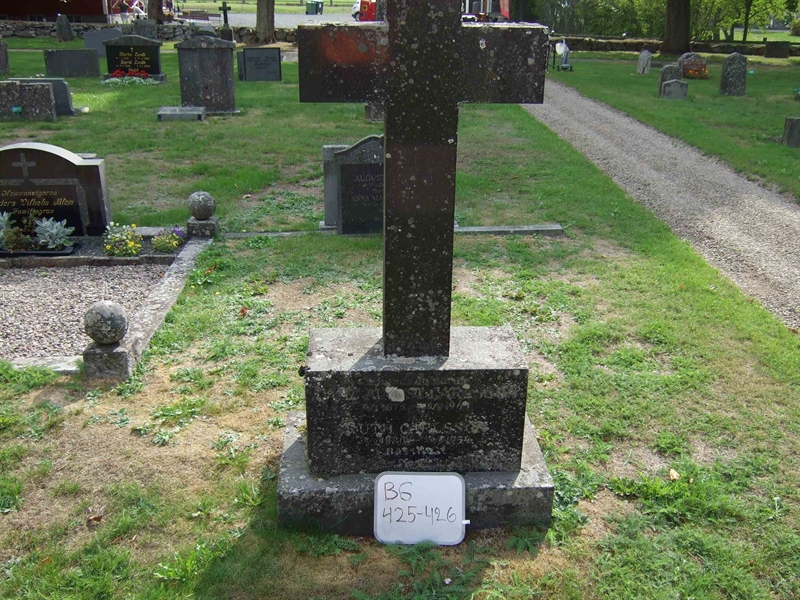 Grave number: B G D    13-14