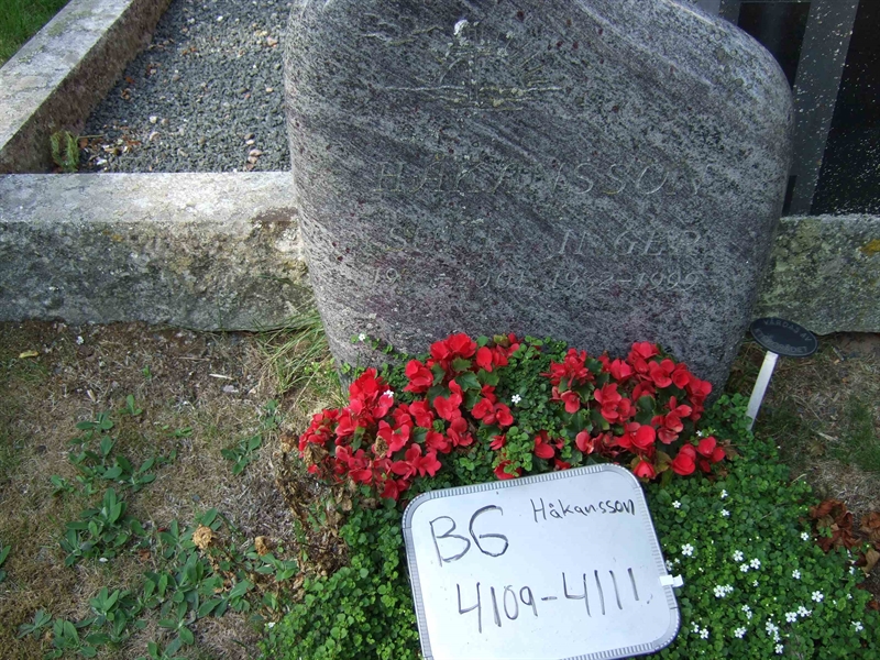 Grave number: B G D   147-149