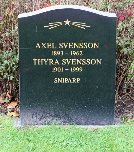 Grave number: F Ö C   348-349