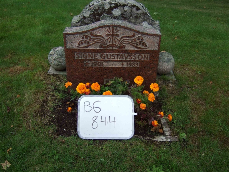 Grave number: B G FAL    62