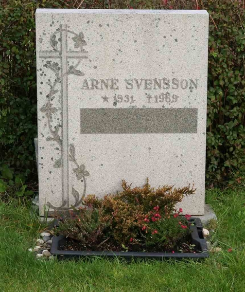 Grave number: F Ö C   247-248
