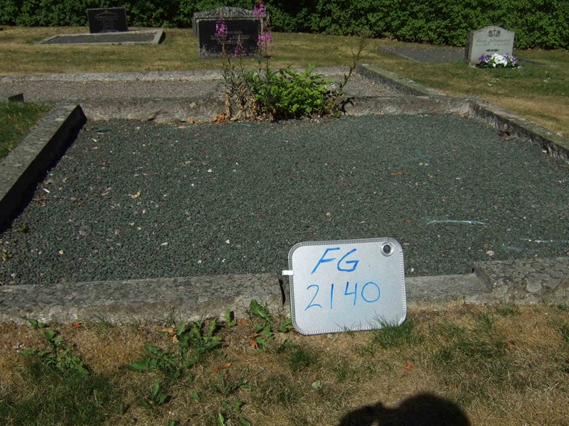 Grave number: F G B    93-94