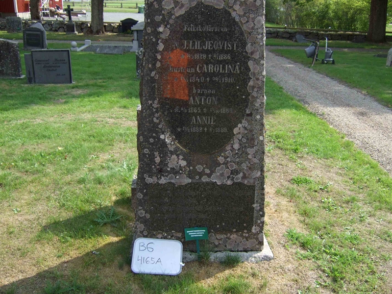 Grave number: B G D    61-62