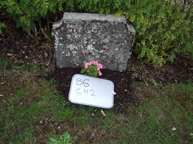 Grave number: B G EAL    21