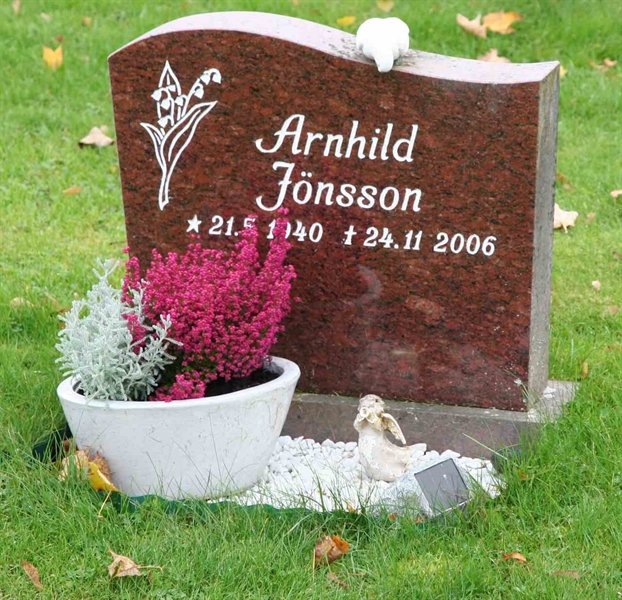 Grave number: F V C 121
