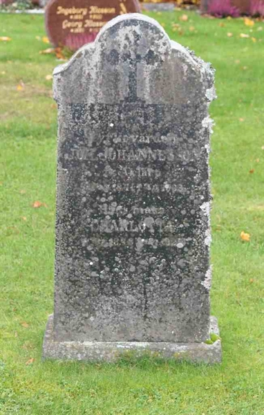 Grave number: F V C   162-163