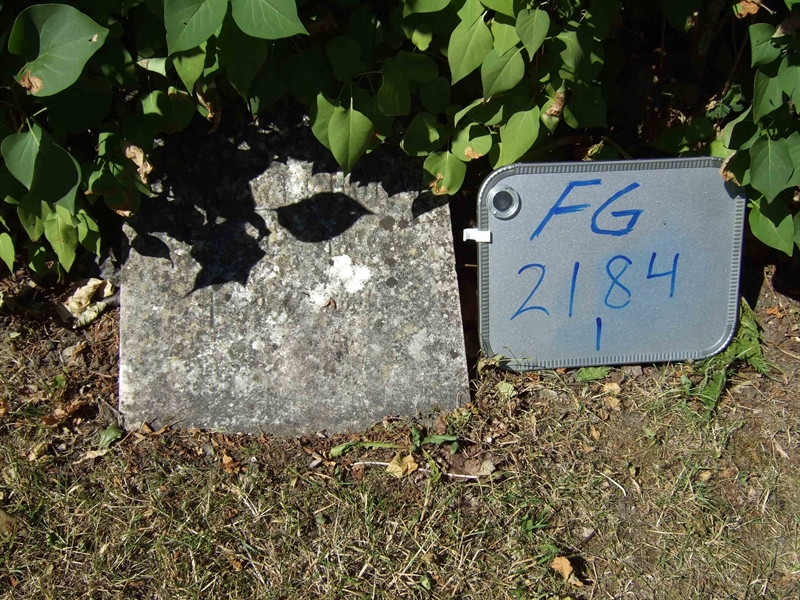 Gravnummer: F G A    21-23