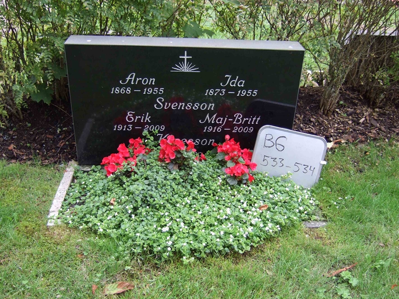 Grave number: B G E 33-34