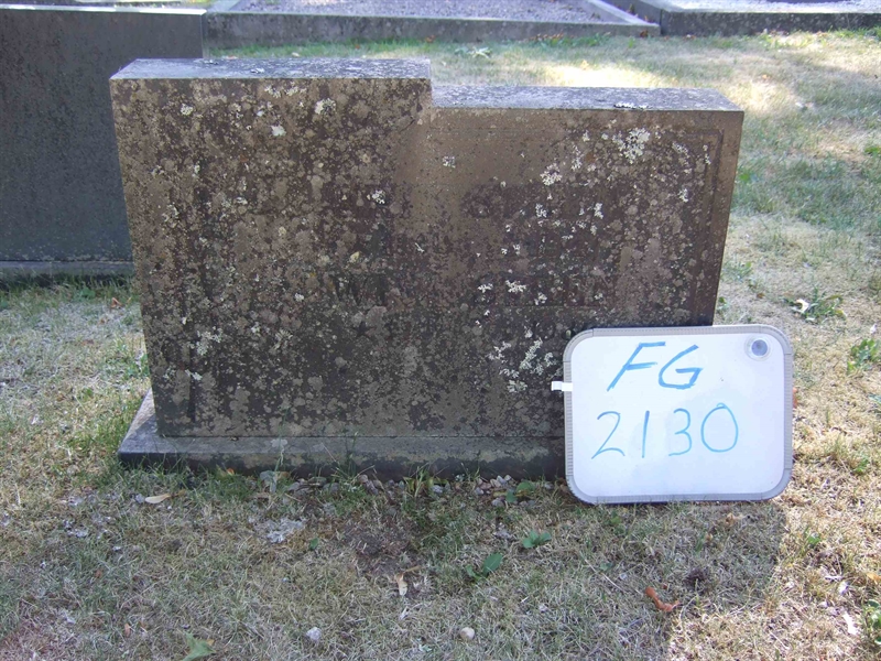 Grave number: F G B 109-110