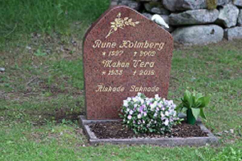 Grave number: BO 2   302-303