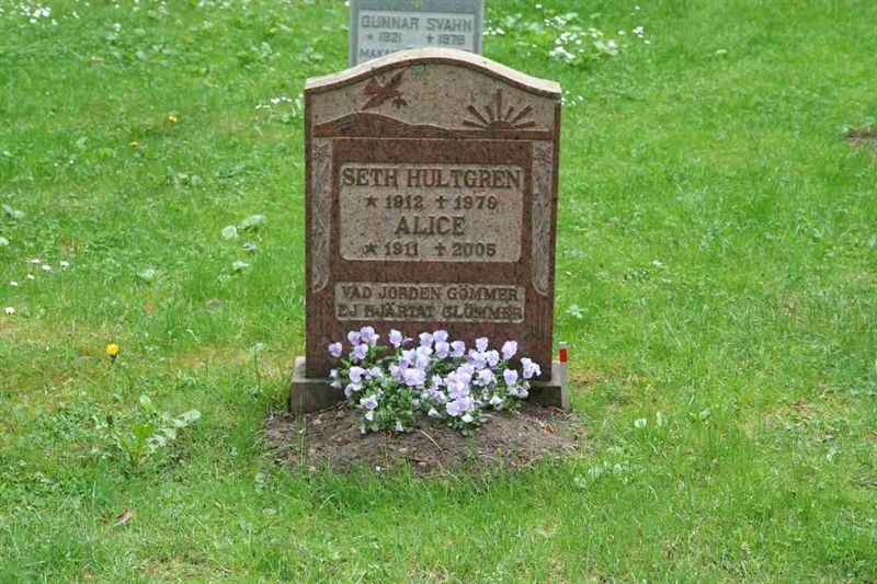 Grave number: S 10B D     4-5