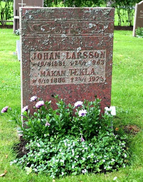 Gravnummer: S 28D C     7-8