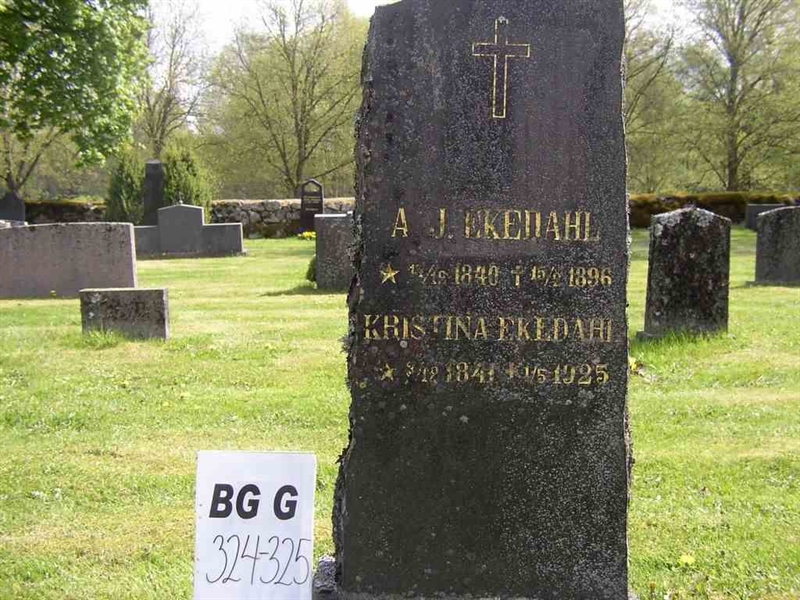 Grave number: Br G   324-325