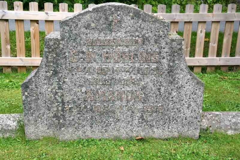 Grave number: F V A    27-29