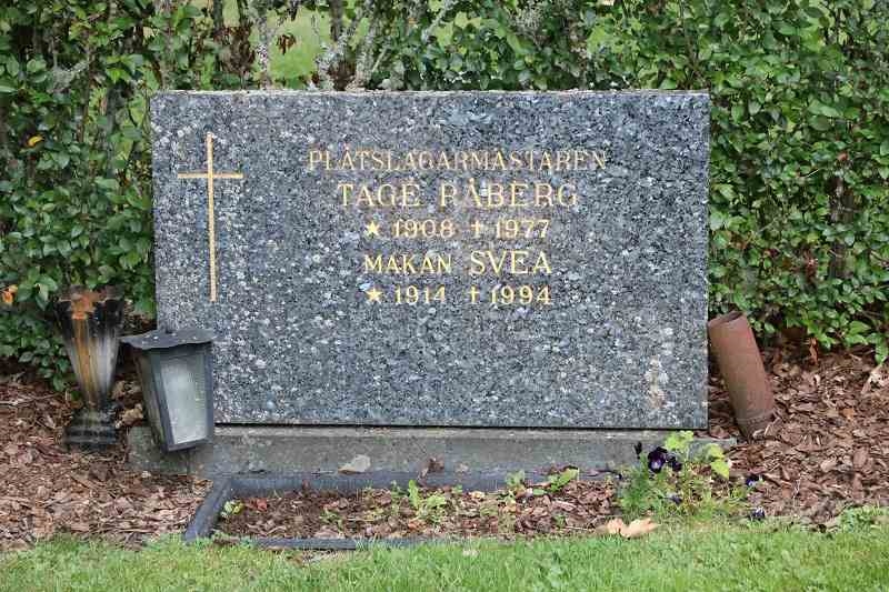 Grave number: G B 116-117