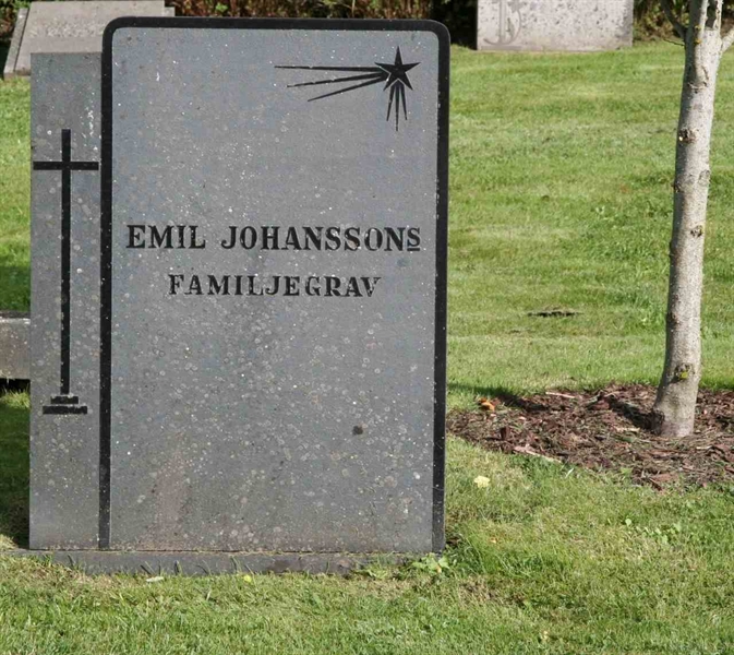 Grave number: F Ö C    29-30