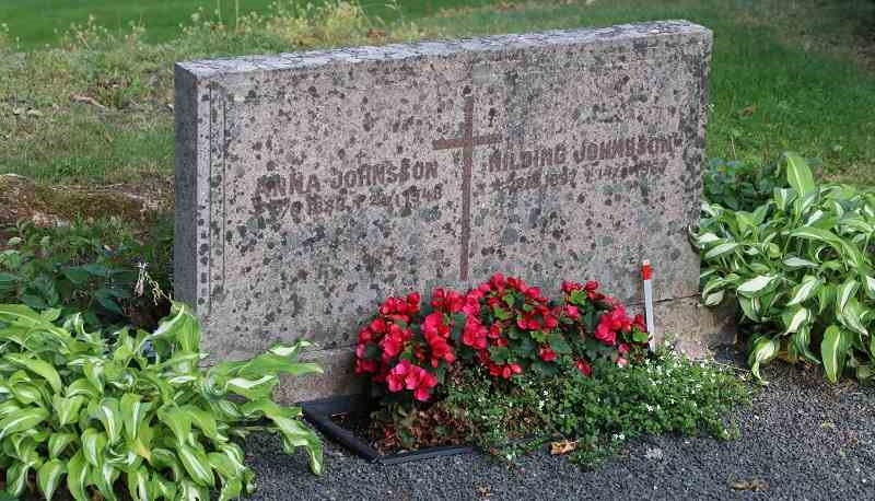 Grave number: G A 279-280