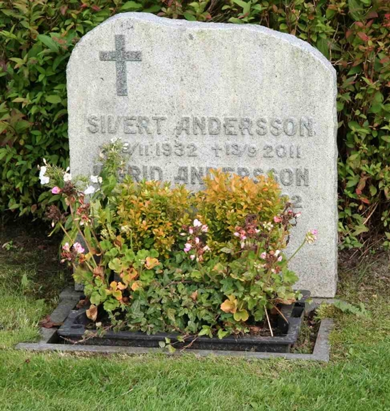 Grave number: F Ö C   179-180