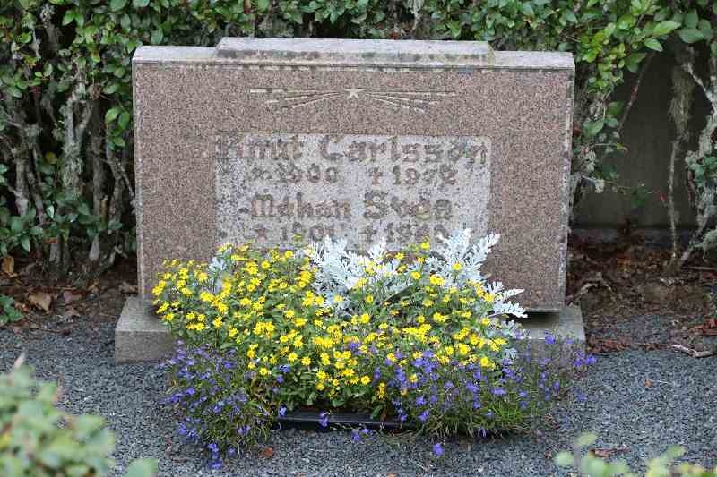Grave number: G A 55-56