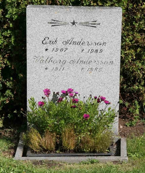 Grave number: F Ö C   333-334