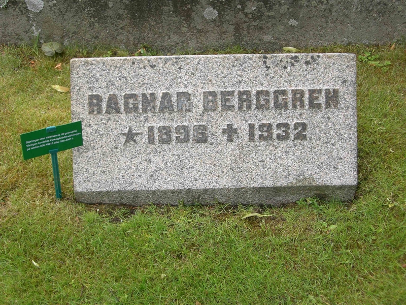 Grave number: BG 3  127