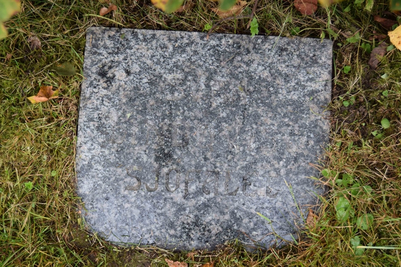 Grave number: 01 6    55