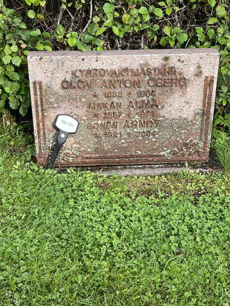 Grave number: 3   190-191
