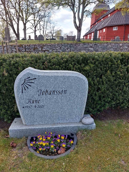 Grave number: HÖ 10   80, 81