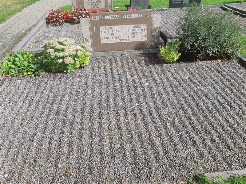 Grave number: Fr 2 166-168