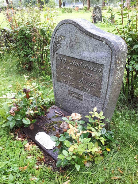 Gravnummer: GK A 4   203H